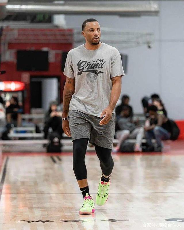 连续92场得分20+，亚历山大追平张伯伦并列历史第2