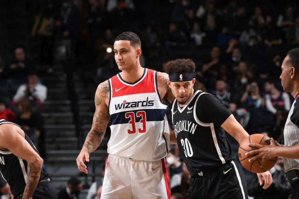 前腰不再只 前腰不再只