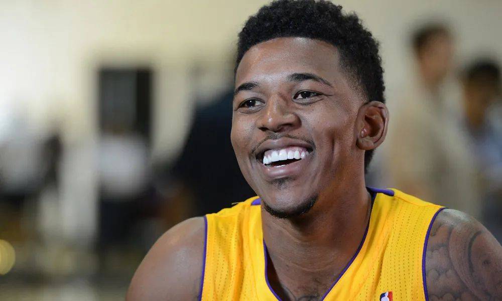 构更均衡 构更均衡